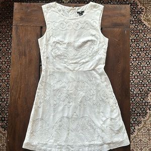 H&M White sleeveless lace dress